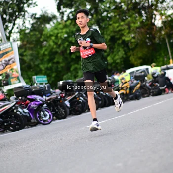 Runner Photo 4116303