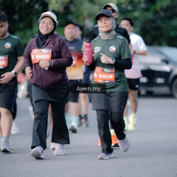 Runner Photo 4116328