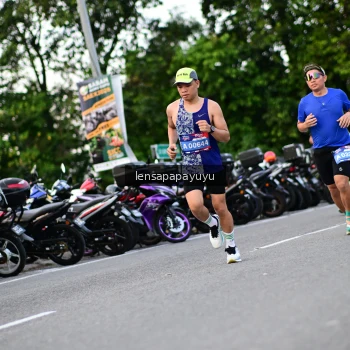 Runner Photo 4116329
