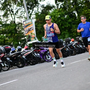 Runner Photo 4116330