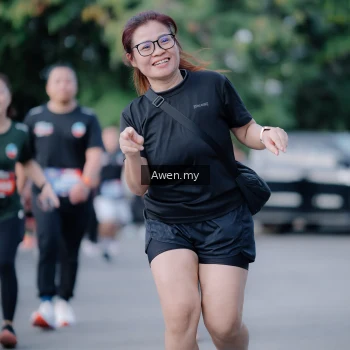 Runner Photo 4116342