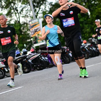 Runner Photo 4116366