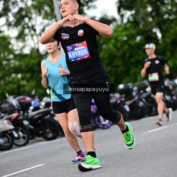 Runner Photo 4116380