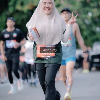 Runner Photo 4116381