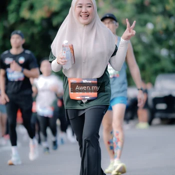 Runner Photo 4116386