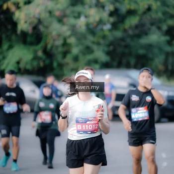 Runner Photo 4116398
