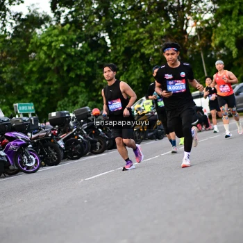 Runner Photo 4116417