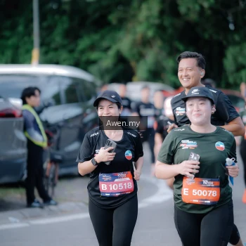 Runner Photo 4116430