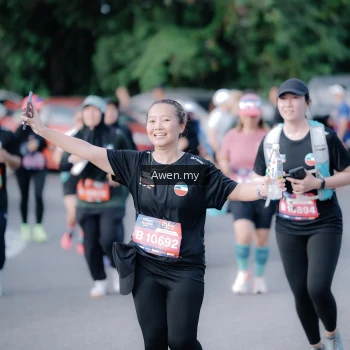 Runner Photo 4116433