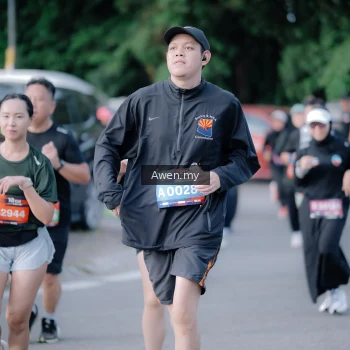 Runner Photo 4116434