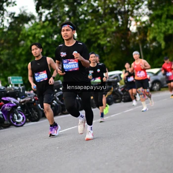 Runner Photo 4116445