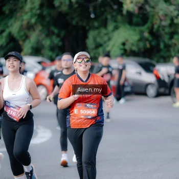 Runner Photo 4116448