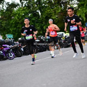Runner Photo 4116451