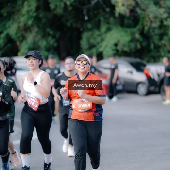 Runner Photo 4116456