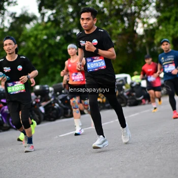 Runner Photo 4116469