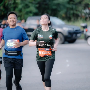 Runner Photo 4116485