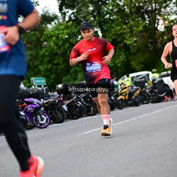 Runner Photo 4116492