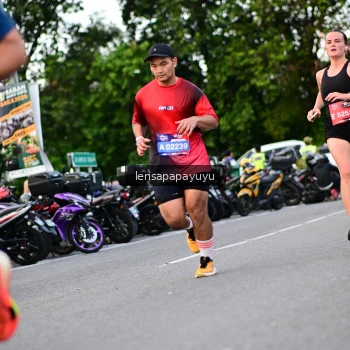 Runner Photo 4116497
