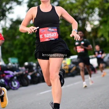 Runner Photo 4116520