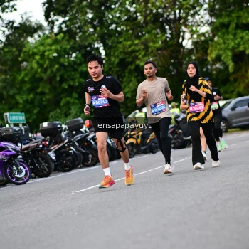 Runner Photo 4116537
