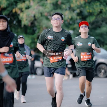 Runner Photo 4116539