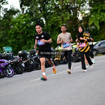 Runner Photo 4116544
