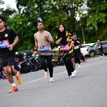 Runner Photo 4116556