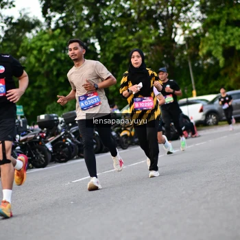 Runner Photo 4116558