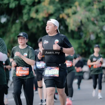 Runner Photo 4116567