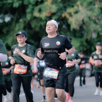 Runner Photo 4116569