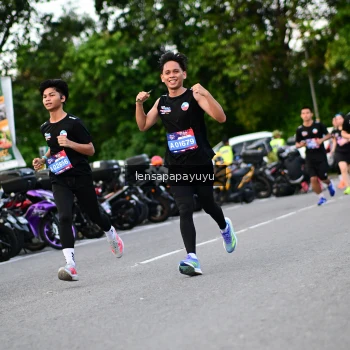 Runner Photo 4116588
