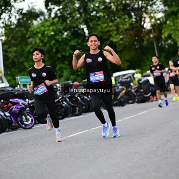 Runner Photo 4116590