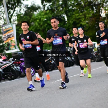 Runner Photo 4116623