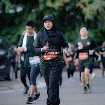 Runner Photo 4116636
