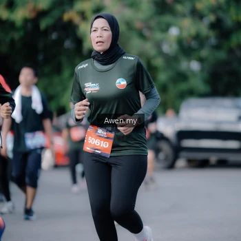 Runner Photo 4116640