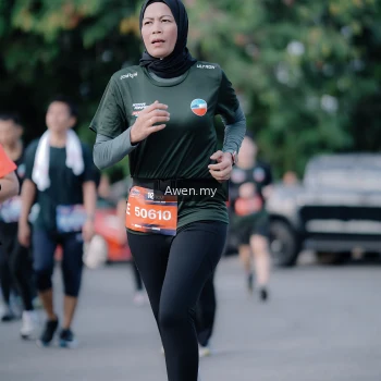 Runner Photo 4116643