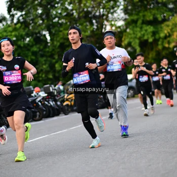 Runner Photo 4116644