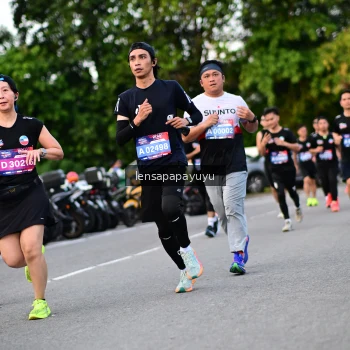 Runner Photo 4116652