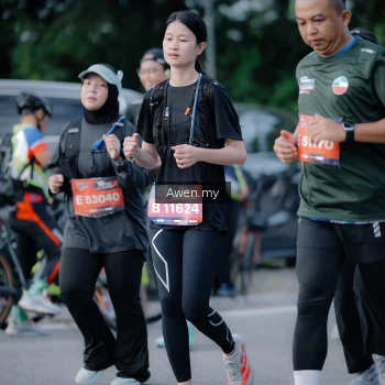 Runner Photo 4116690