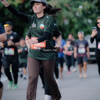 Runner Photo 4116691