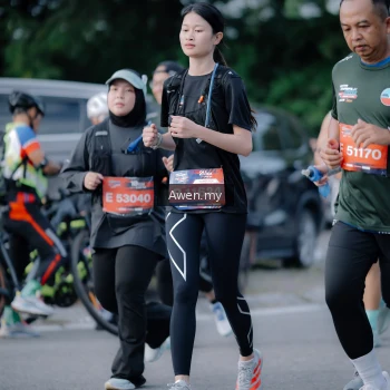 Runner Photo 4116693