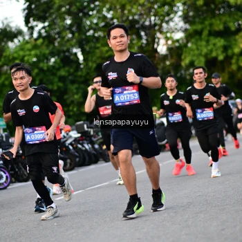 Runner Photo 4116698