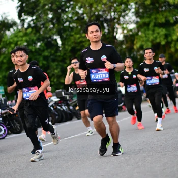 Runner Photo 4116701