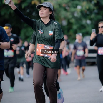 Runner Photo 4116708