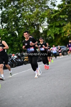 Runner Photo 4116709