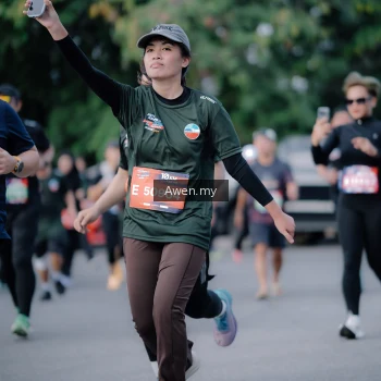 Runner Photo 4116711
