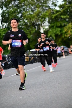 Runner Photo 4116726
