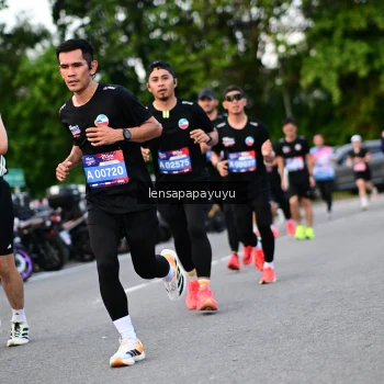 Runner Photo 4116727