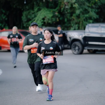 Runner Photo 4116732