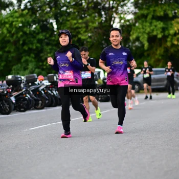 Runner Photo 4116749